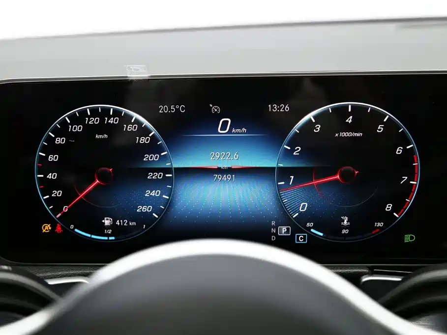 MERCEDES BENZ GLB 2020