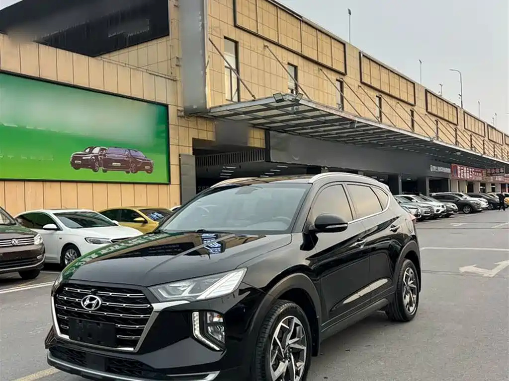 HYUNDAI TUCSON 2020