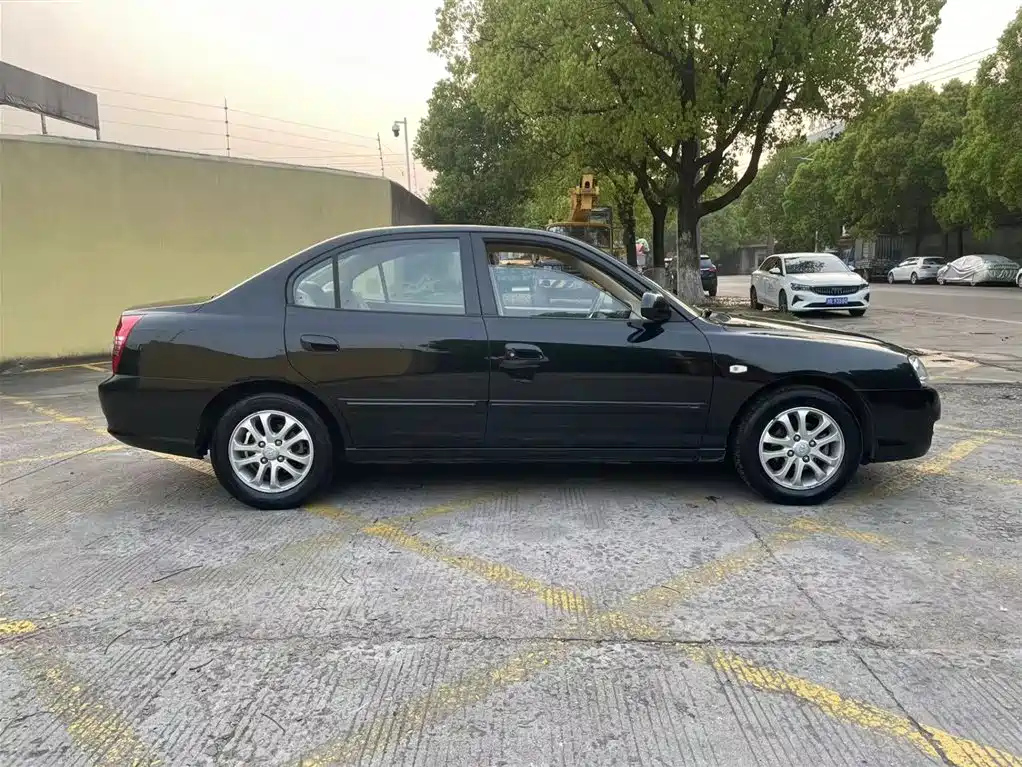 HYUNDAI ELANTRA 2009