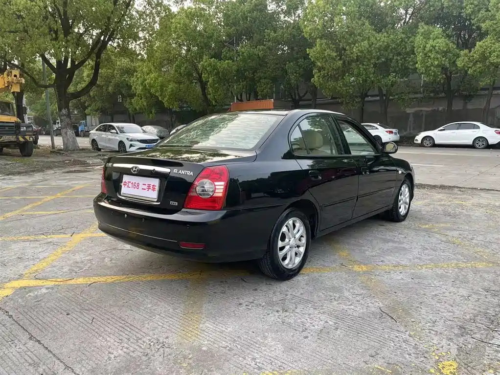 HYUNDAI ELANTRA 2009
