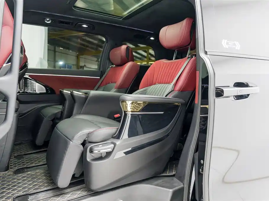 TRUMPCHI M8 2023
