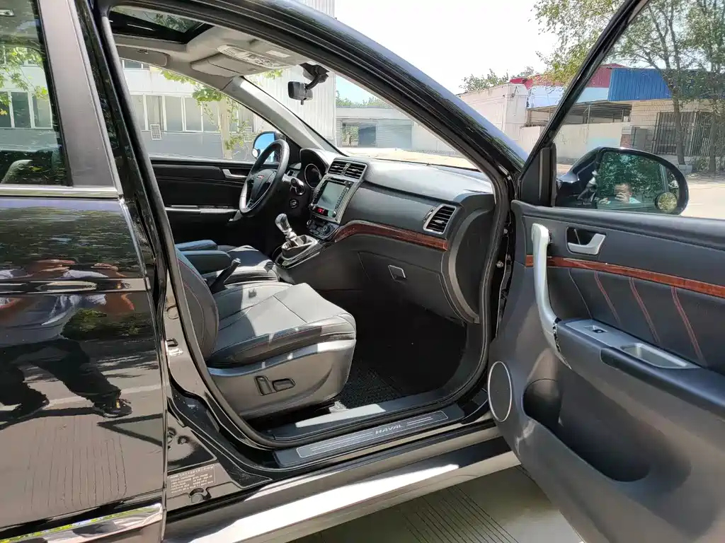 HAVAL H6 2015