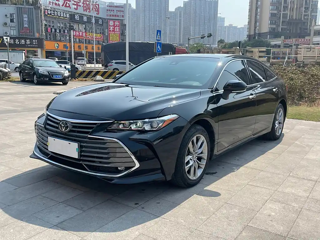 TOYOTA AVALON