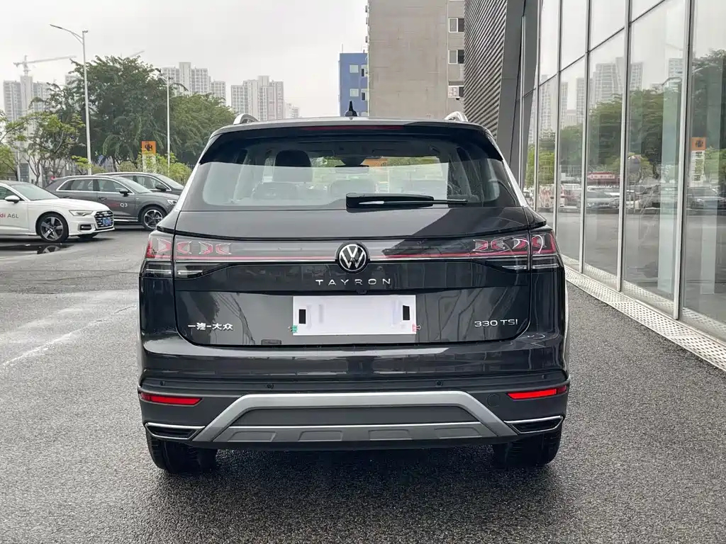 VOLKSWAGEN TAYRON 2023
