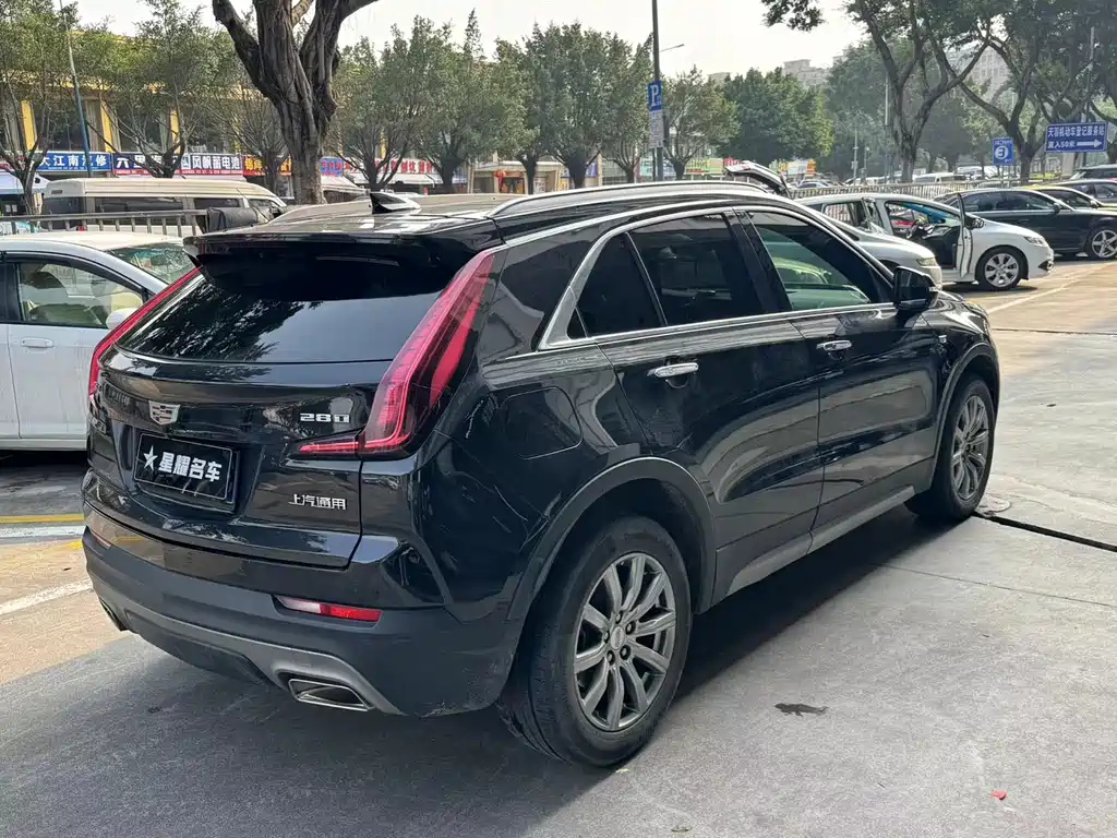 CADILLAC XT4 2020