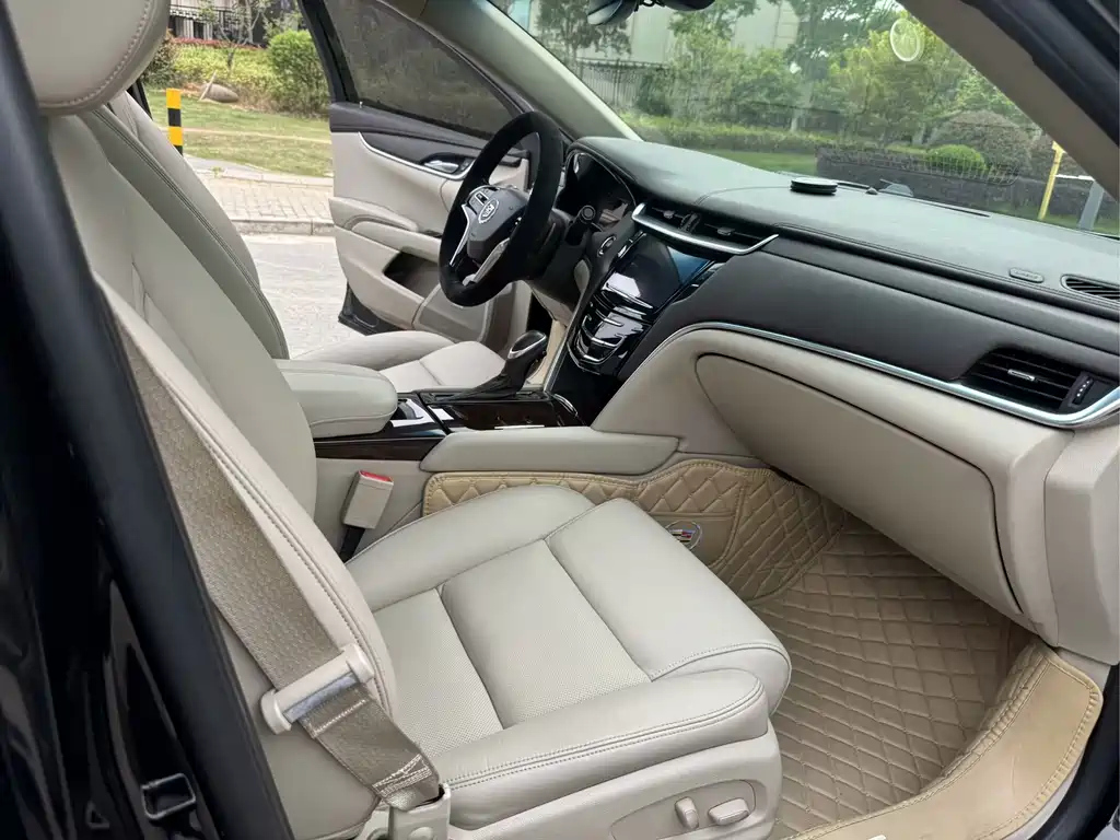 CADILLAC XTS 2014
