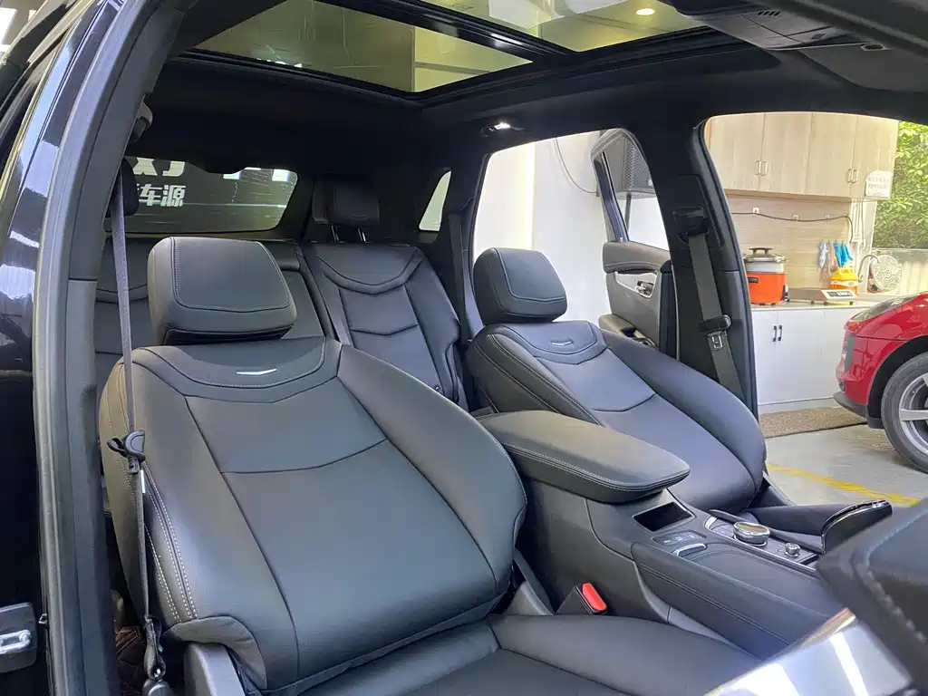 CADILLAC XT5 2022