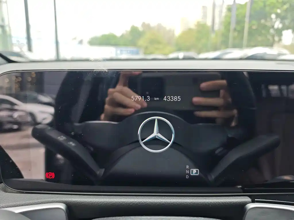 MERCEDES BENZ GLB 2022