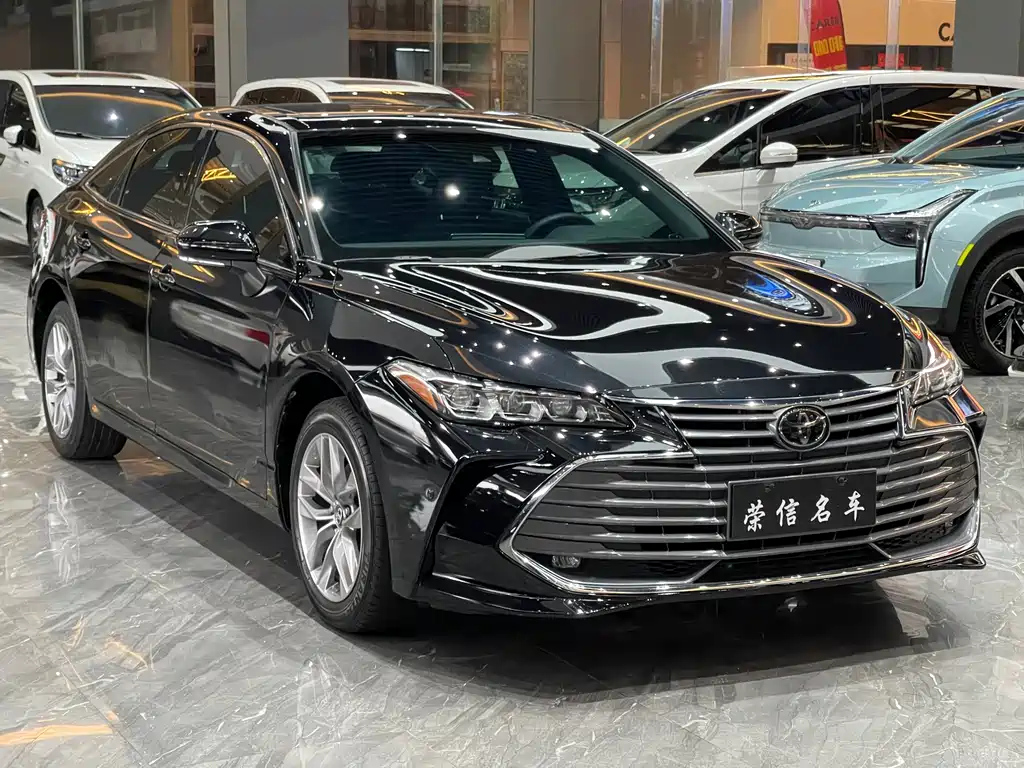 TOYOTA AVALON 2020