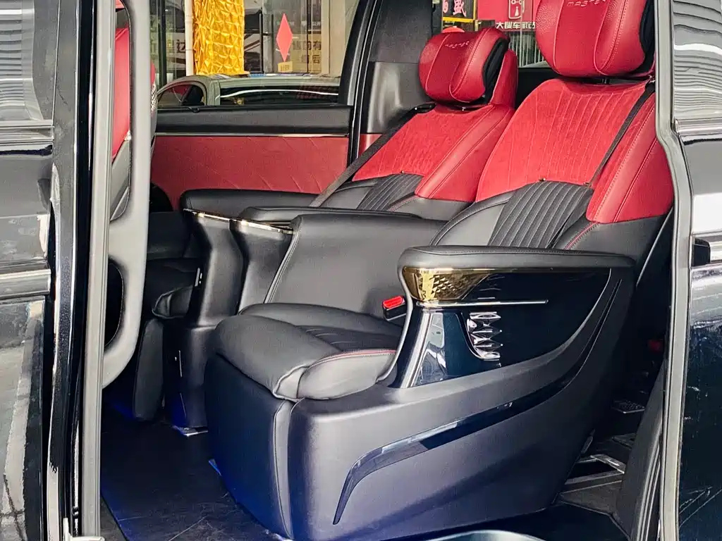 TRUMPCHI M8 2023