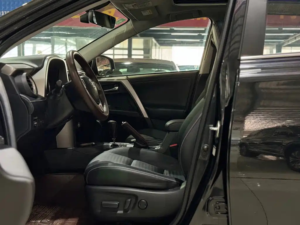 TOYOTA RAV4 RONGFANG 2019