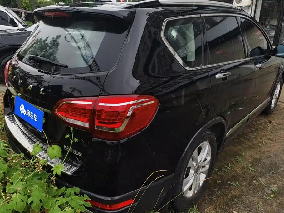 HAVAL H6 2015
