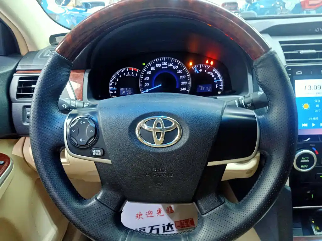TOYOTA CAMRY 2013