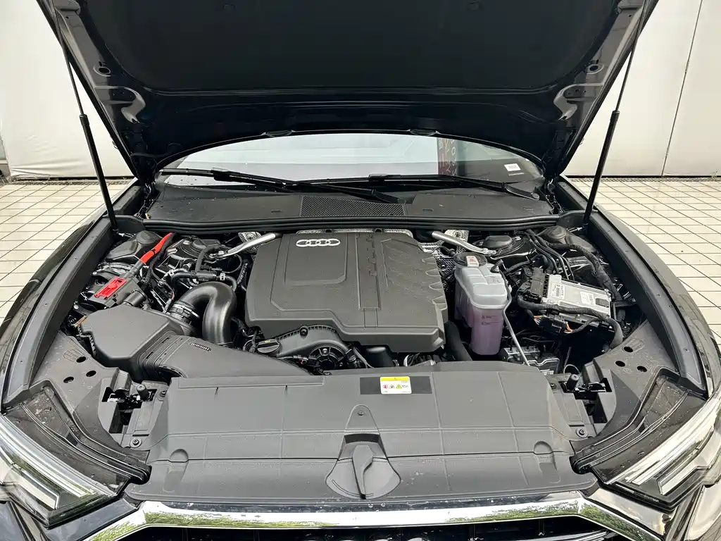 AUDI A6L 2024