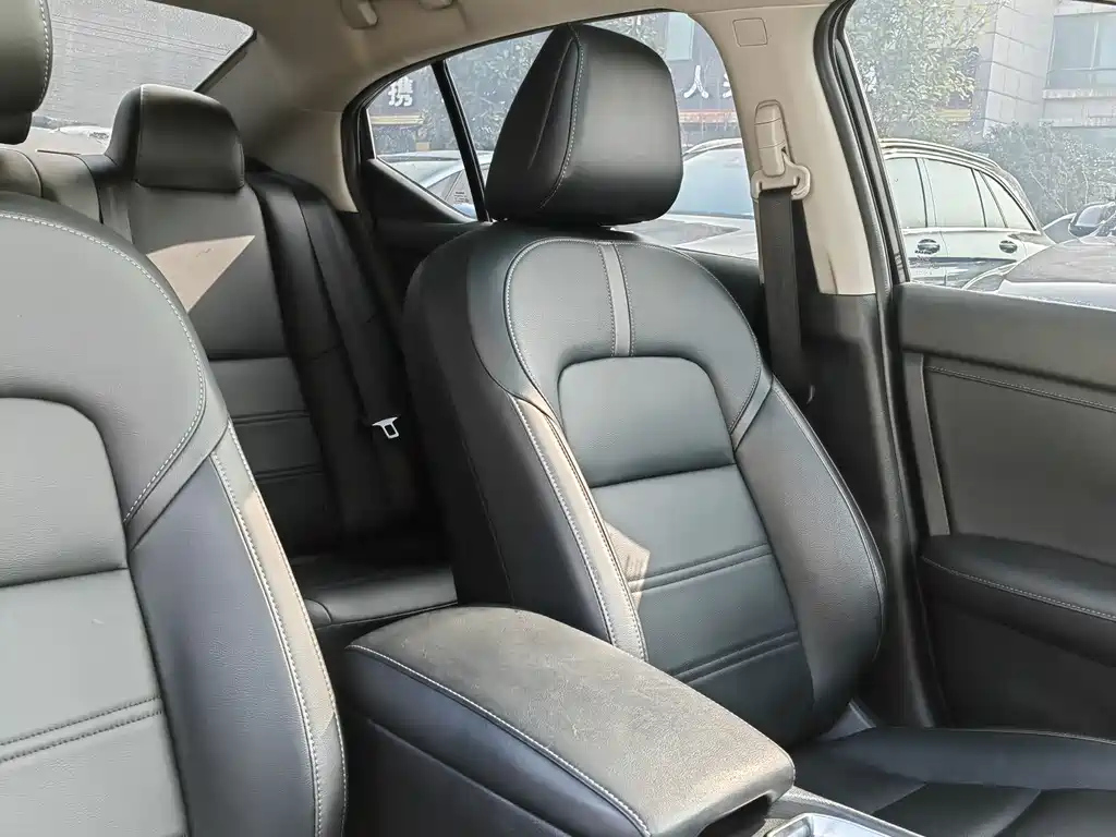 NISSAN SYLPHY 2022