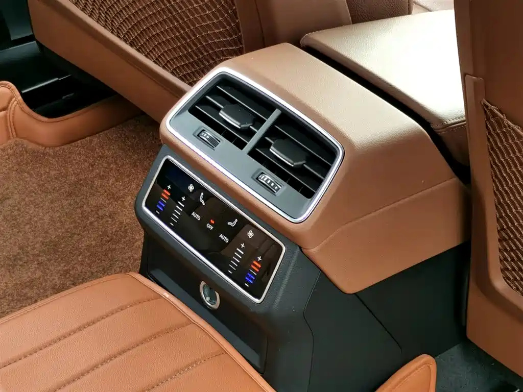 AUDI A6L 2020