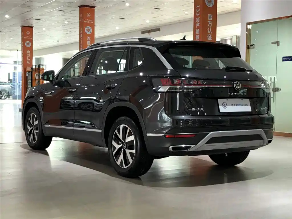VOLKSWAGEN TAYRON 2023