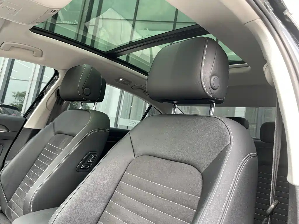 VOLKSWAGEN MAGOTAN 2021