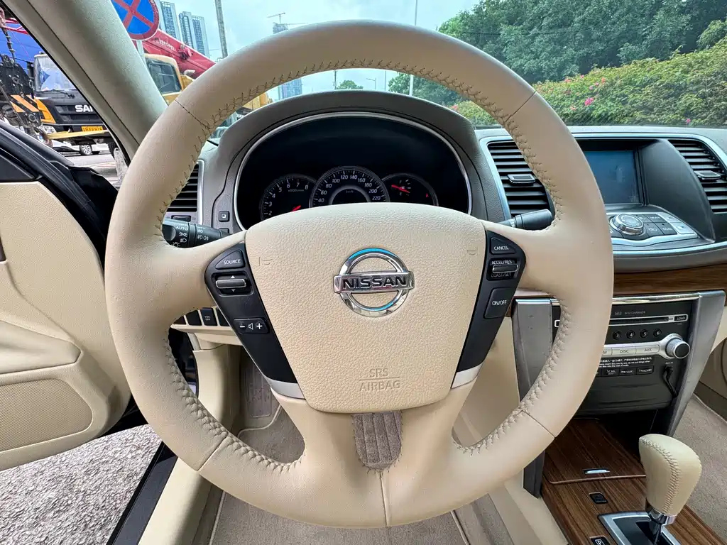 NISSAN TEANA 2013