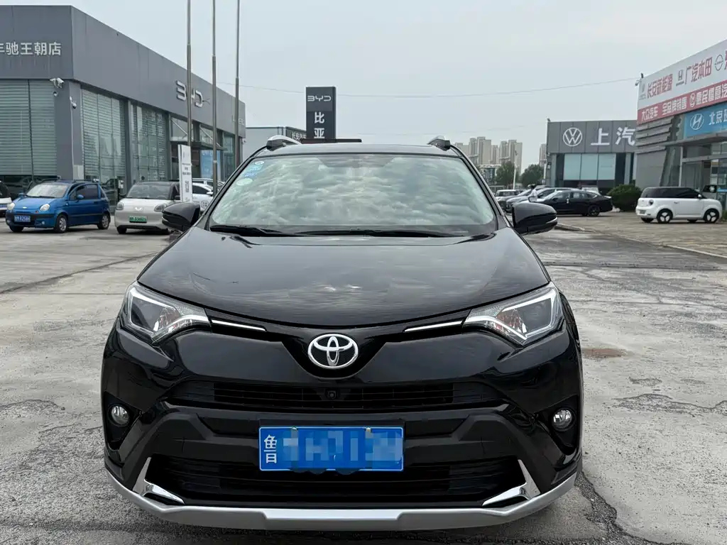 TOYOTA RAV4 RONGFANG 2016