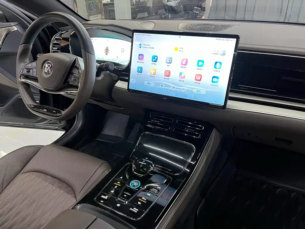 BYD HAN 2023