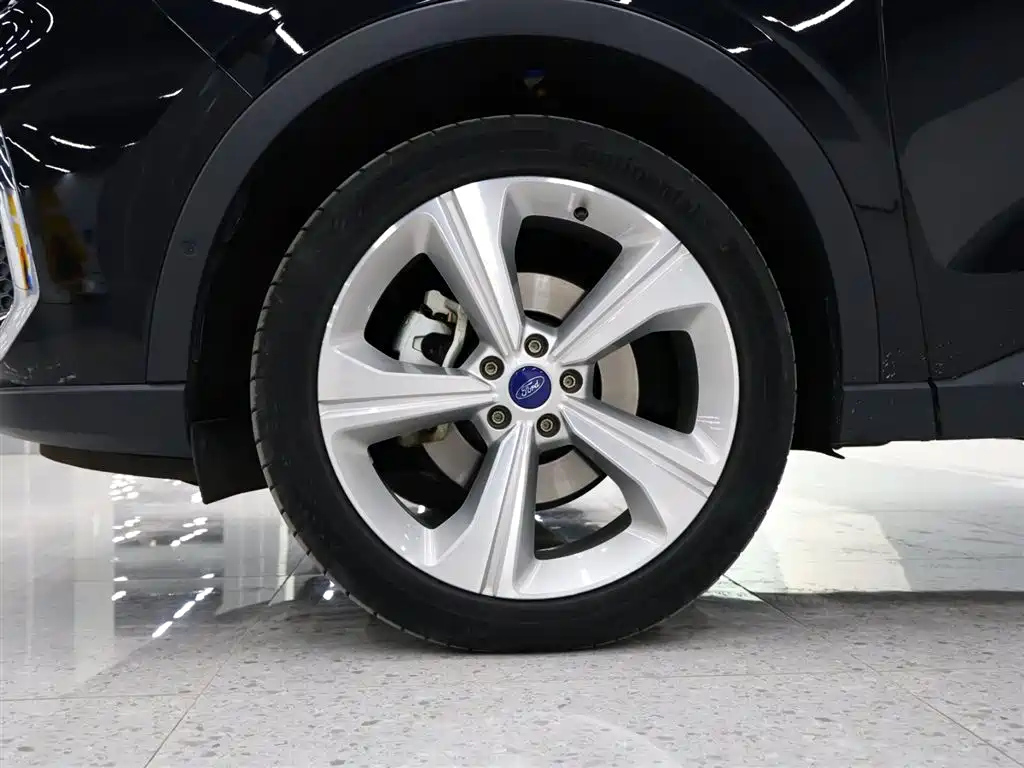 FORD EQUATOR 2021