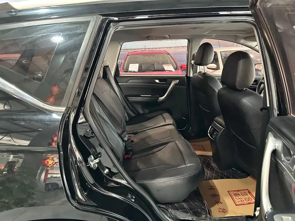 HAVAL M6 2019
