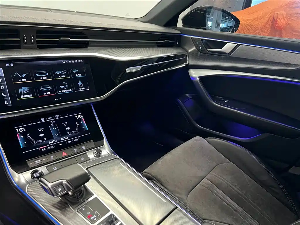 AUDI A6L 2022