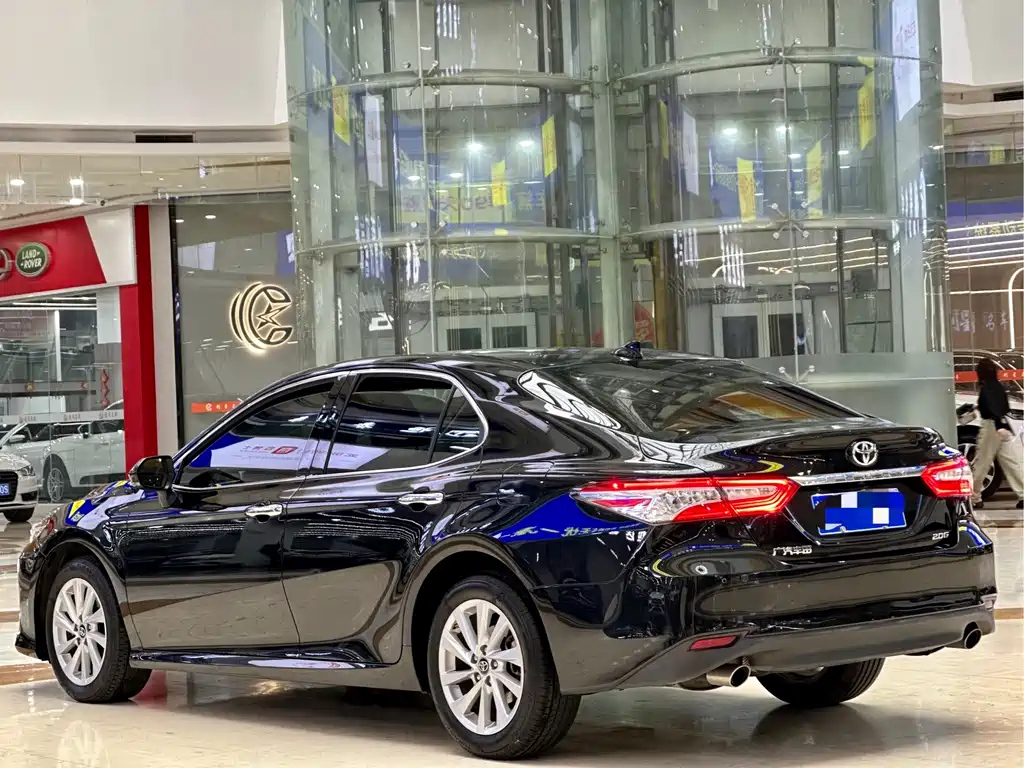 TOYOTA CAMRY 2022
