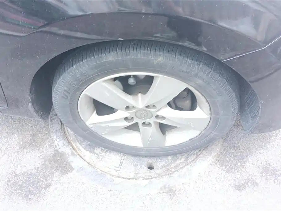 HYUNDAI ELANTRA 2013