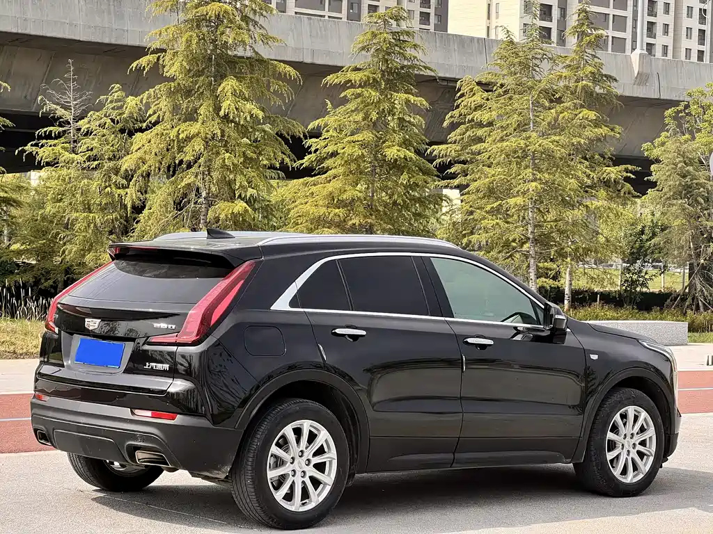 CADILLAC XT4 2020