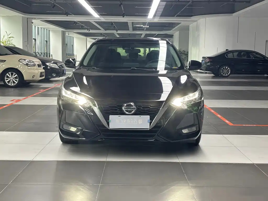 NISSAN SYLPHY 2020