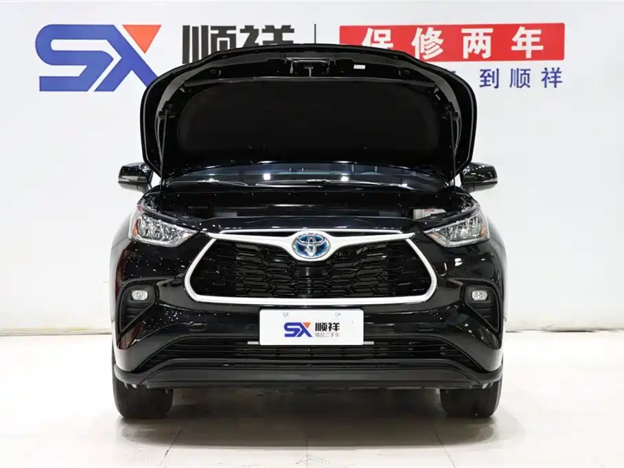 TOYOTA HIGHLANDER 2023