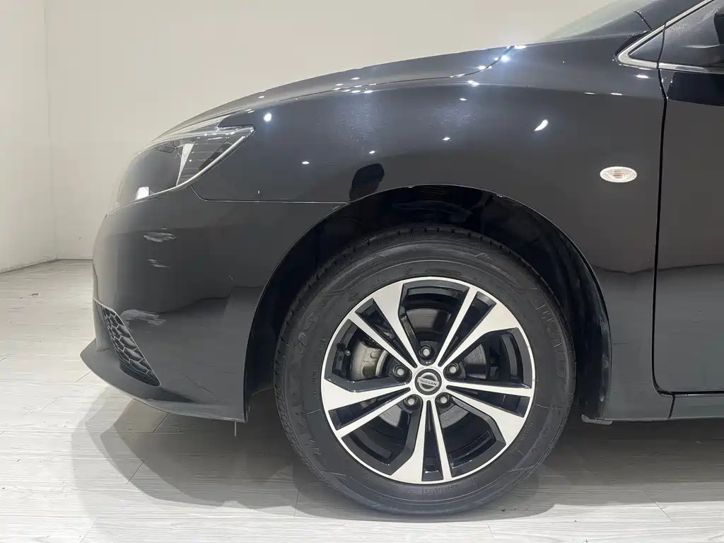 NISSAN SYLPHY 2022