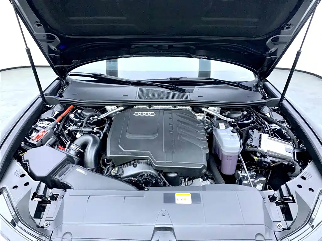 AUDI A6L 2023