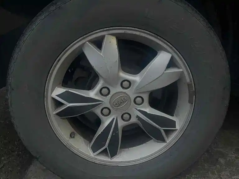 BYD S6 2013