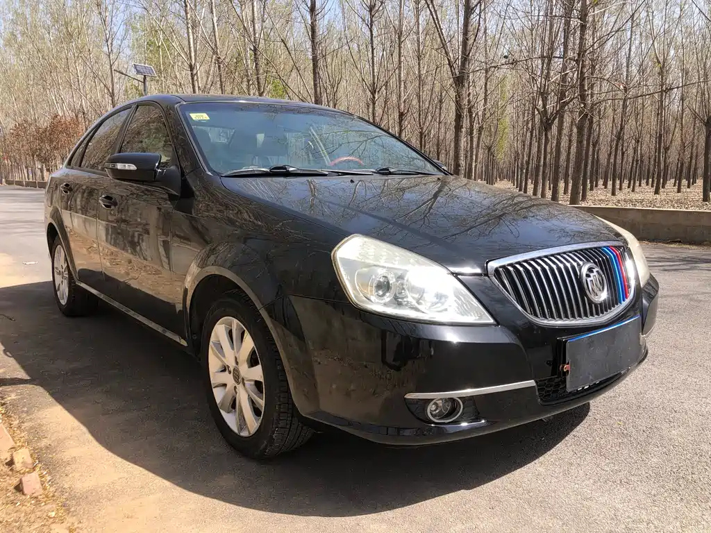 BUICK EXCELLE 2011