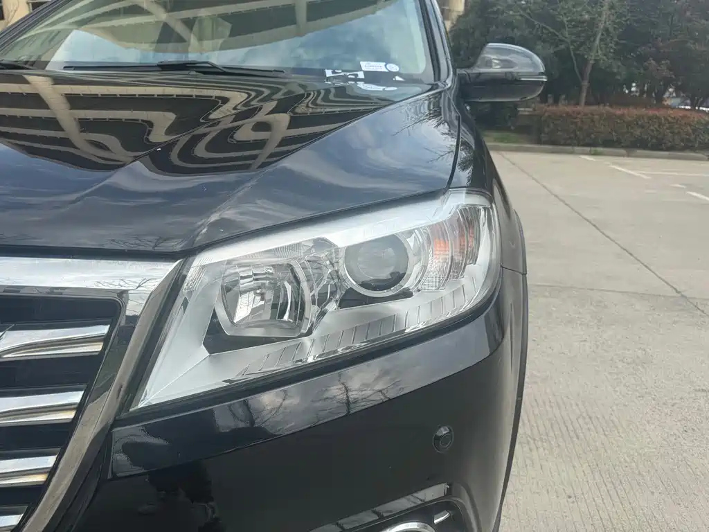 HAVAL H6 2015
