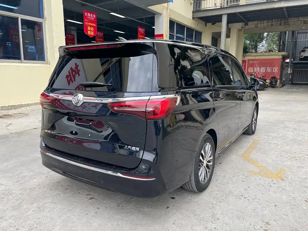 BUICK GL8 2023
