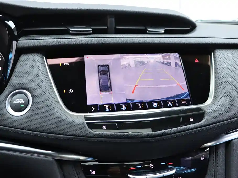 CADILLAC XT5 2023