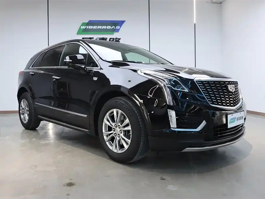 CADILLAC XT5 2023