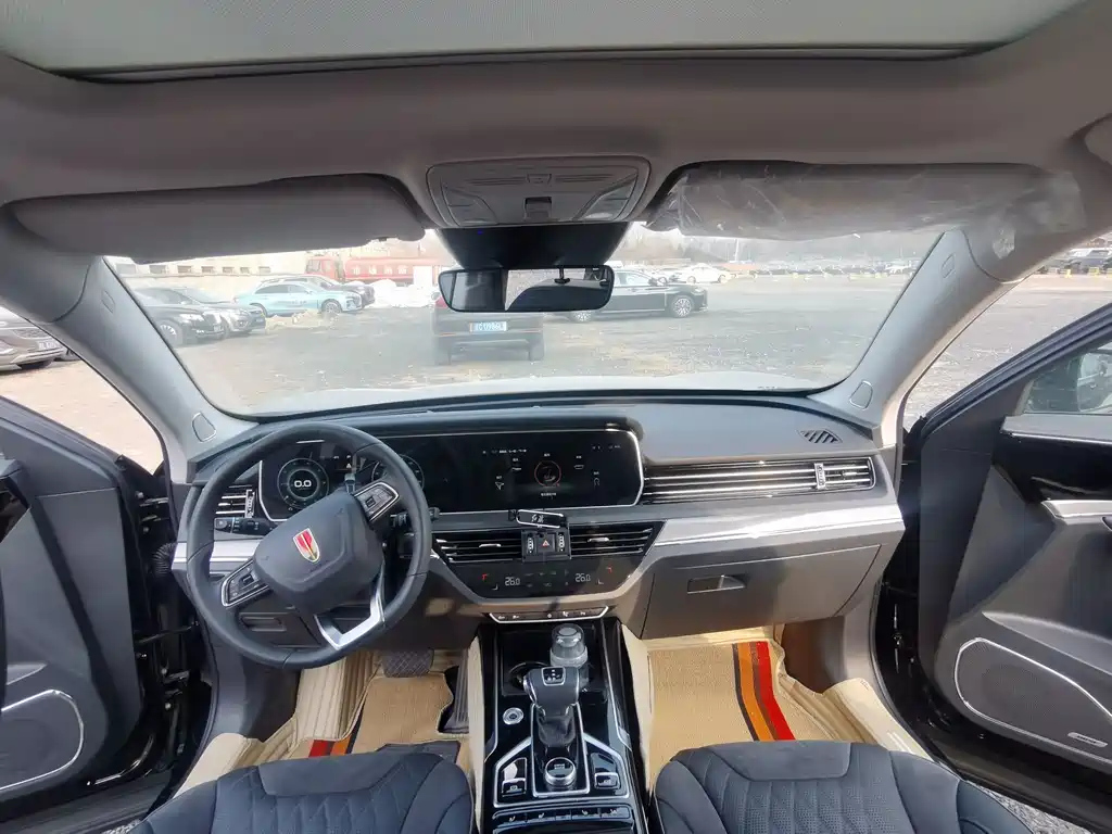 HONGQI HS5 2022