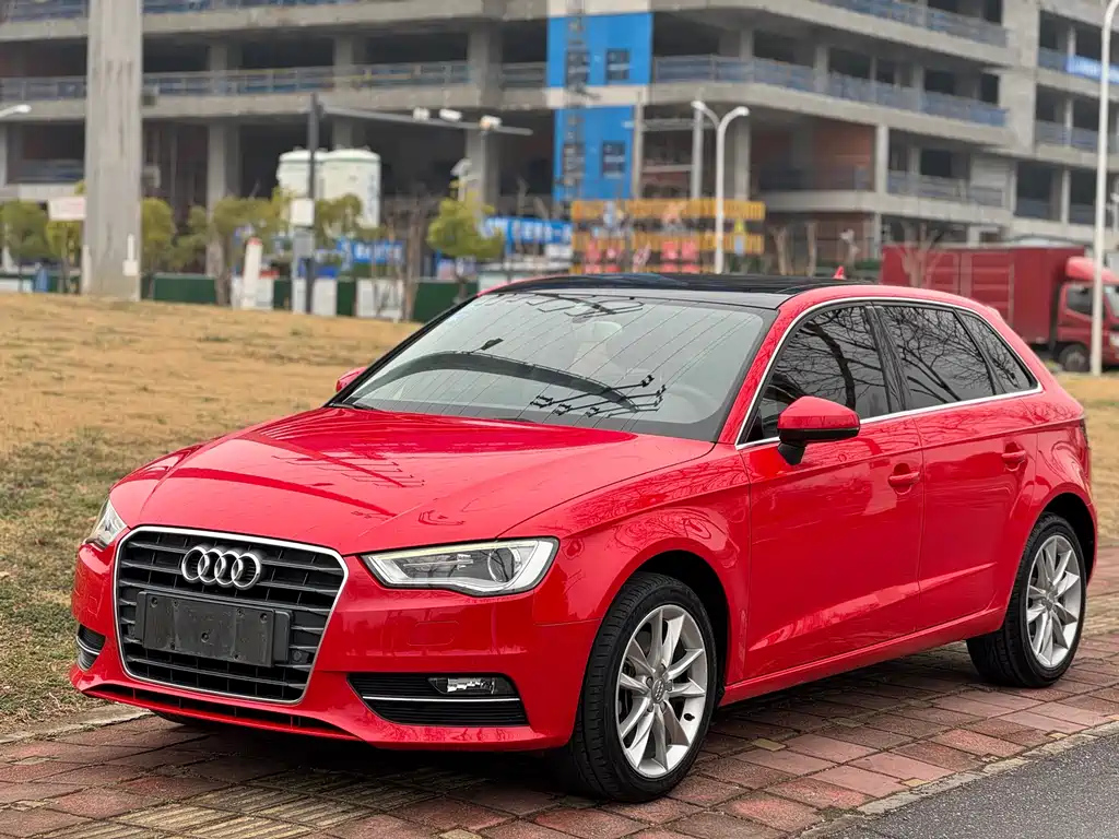 AUDI A3 2015