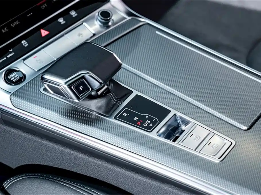 AUDI A6L 2023