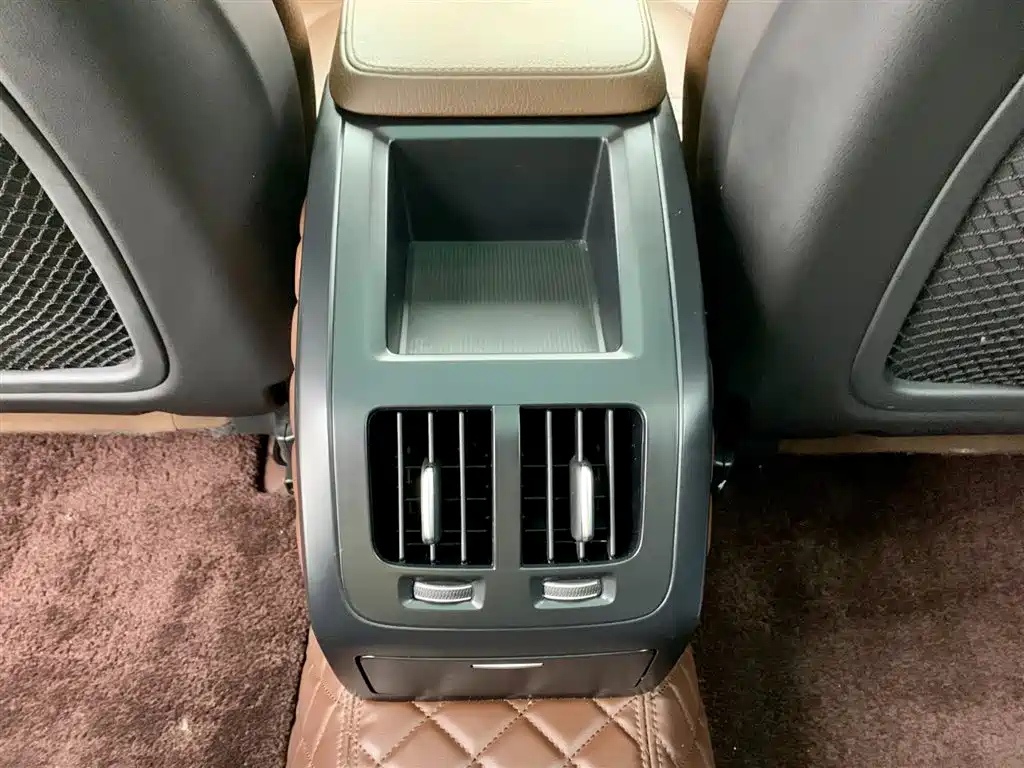 VOLVO S90 2021