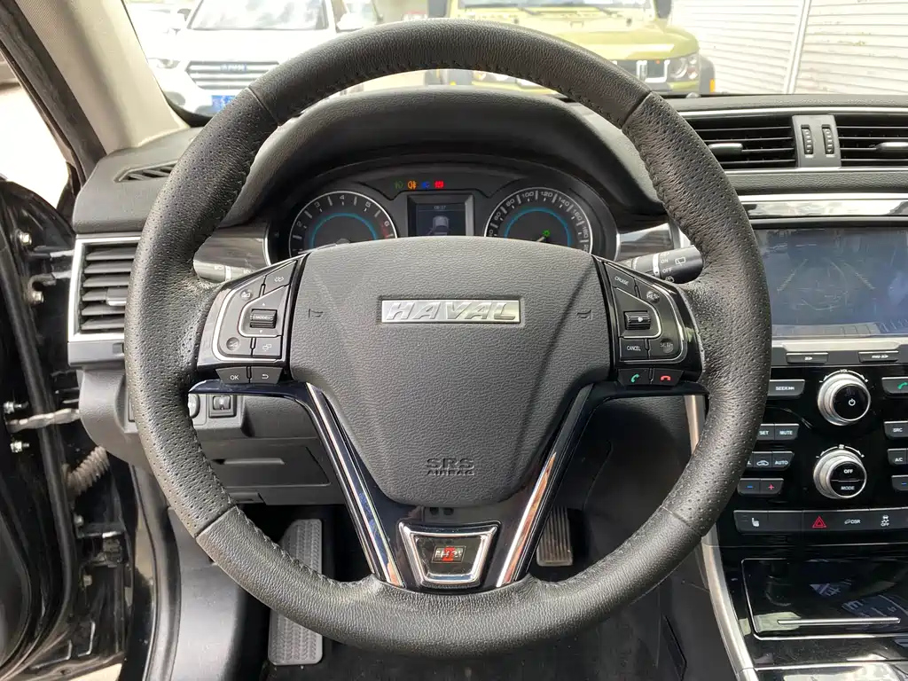 HAVAL H2 2015