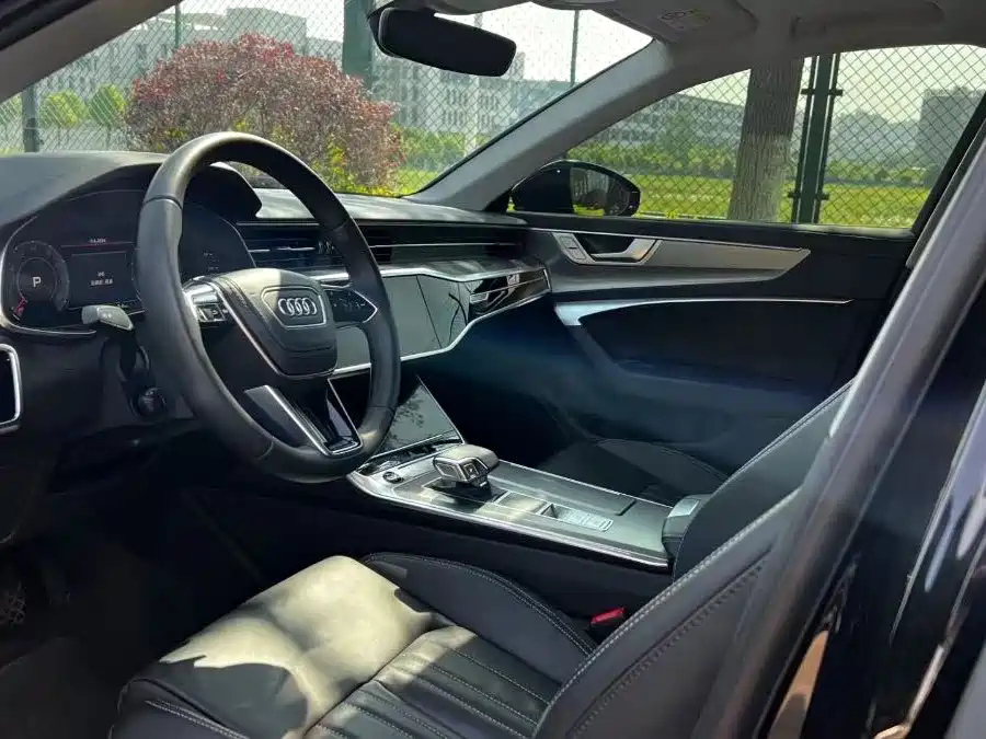 AUDI A6L 2023