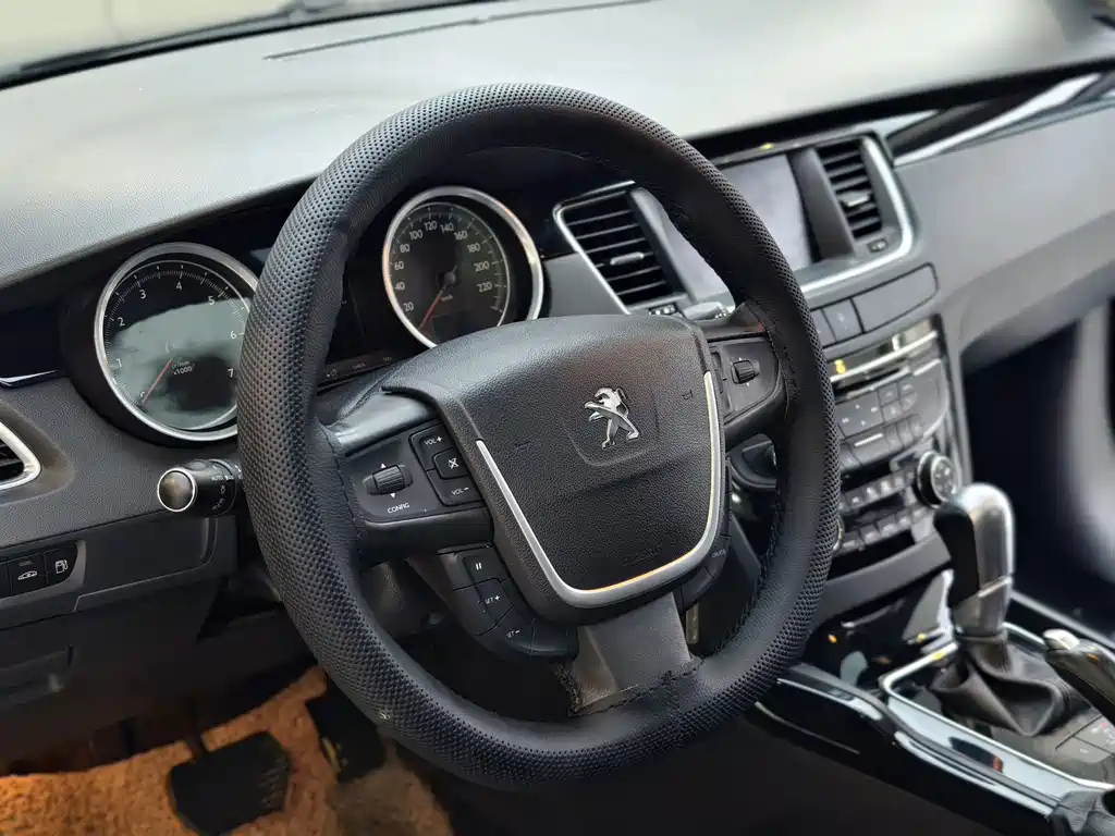 PEUGEOT 508 2013