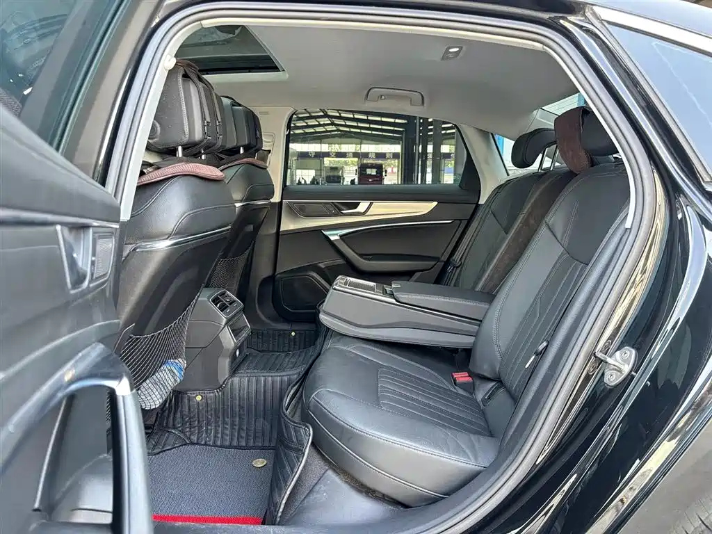 AUDI A6L 2020