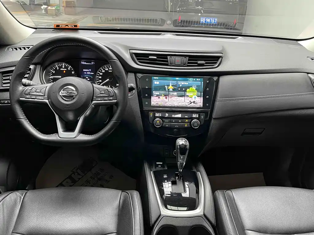 NISSAN X-TRAIL 2020